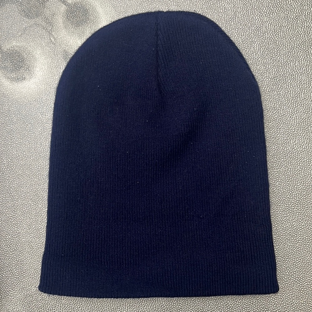 Men's Navy Blue Beanie (PRE-OWNED)